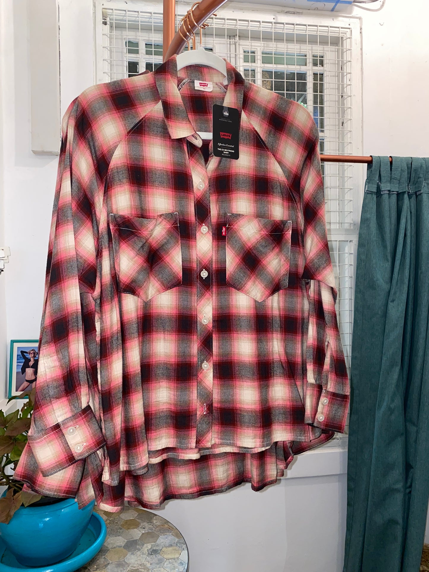 True - SK-LE-ESPR Levi’s Checkered Print Long Sleeve Shirt