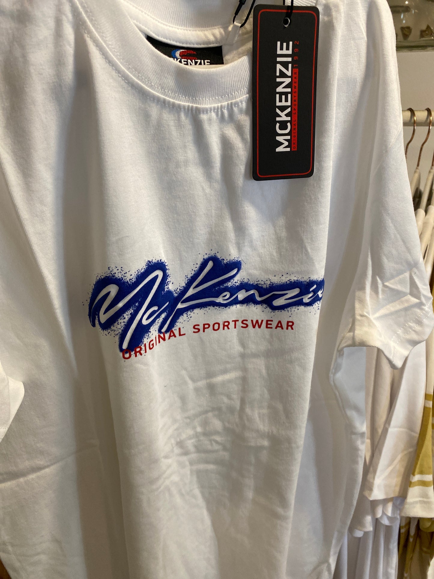 True - MCKENZIE WHITE TSHIRT - SK-MCK-MTS-WH