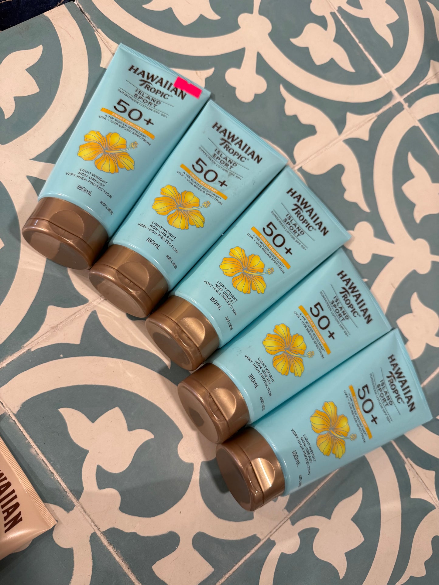 Hawaiian Tropic Island Sport