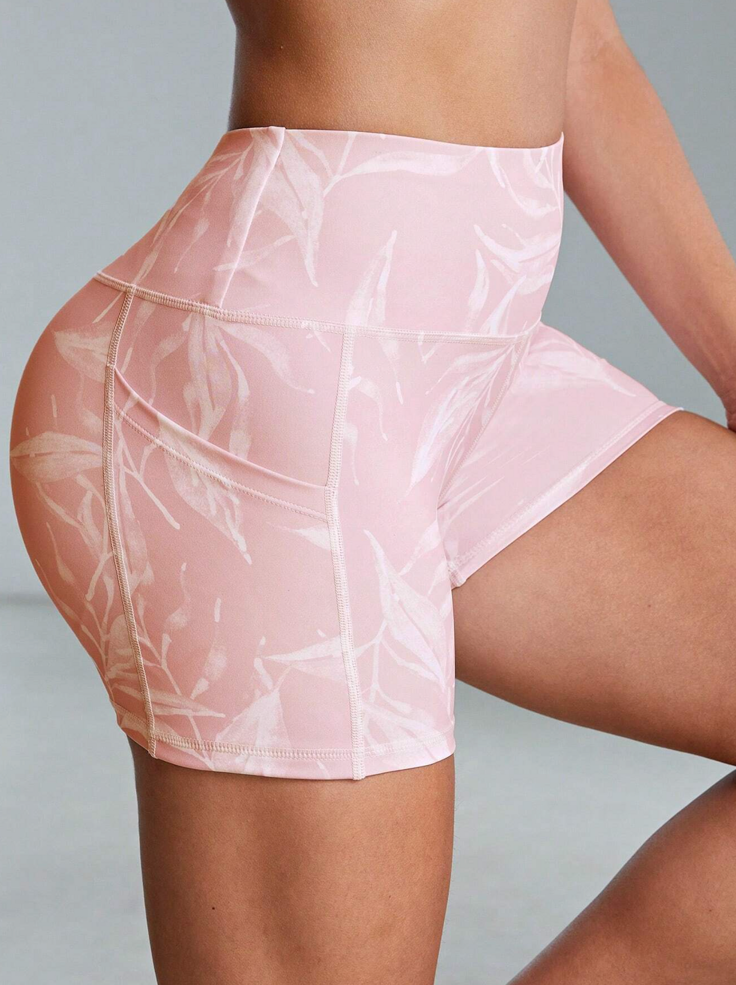 Tropical Print Wideband Sports Shorts