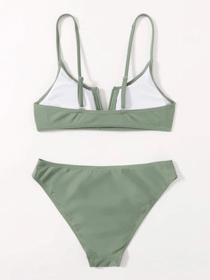 Basic V Wired Brief Bikini Set