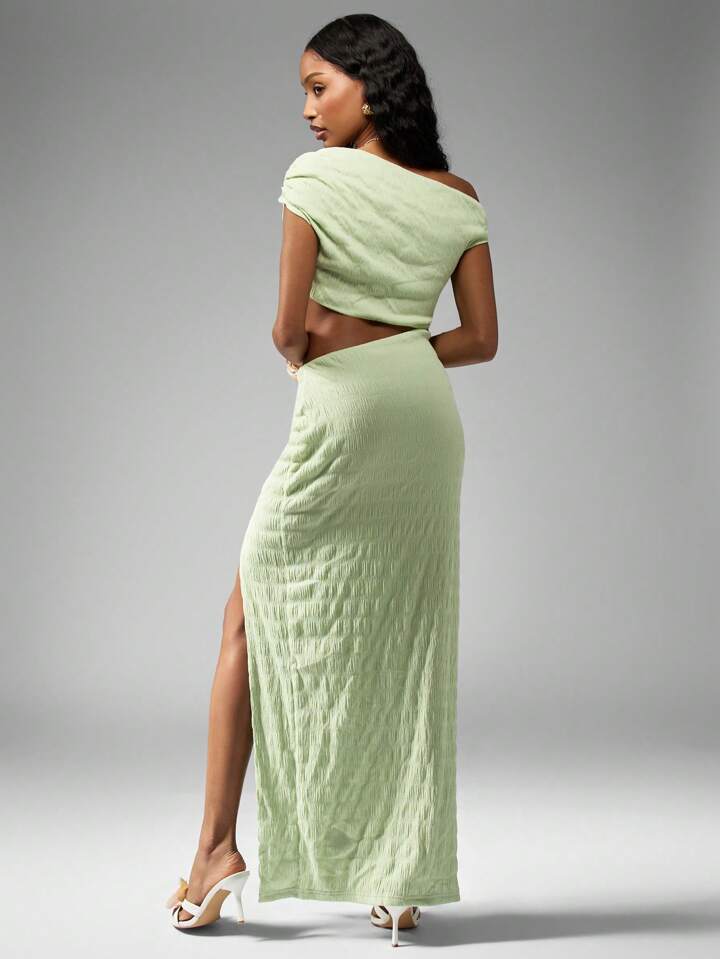 Mint Crinkle Cut Out Maxi Dress