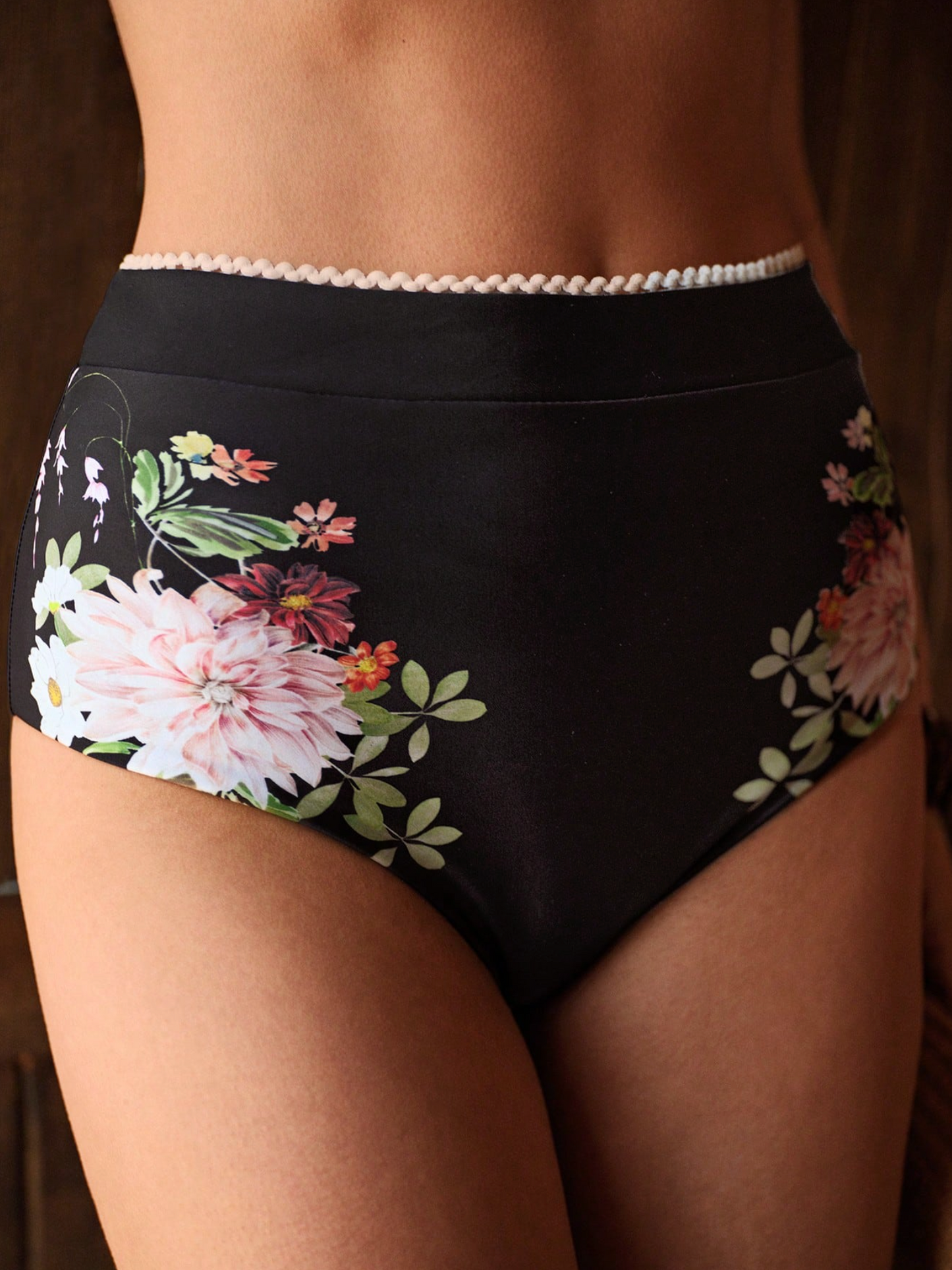 Premium Black Underwire Floral Trim Bikini Set